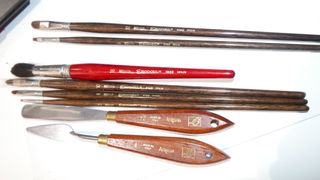 Lote Pinceles y Espátulas Pintura Escoda Atrium