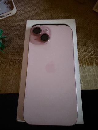 iPhone 15 Rosa