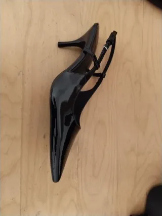 Zapatos de tacón negros