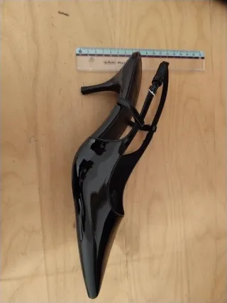 Zapatos de tacón negros