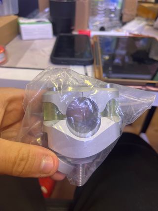 Elevadores manillar moto aluminio