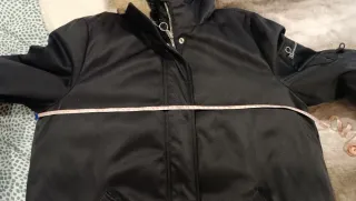 Chaqueta bomber plumón negra