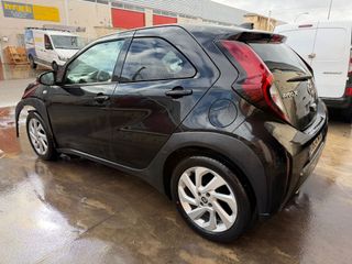 Toyota Aygo X Play Año 9/2024