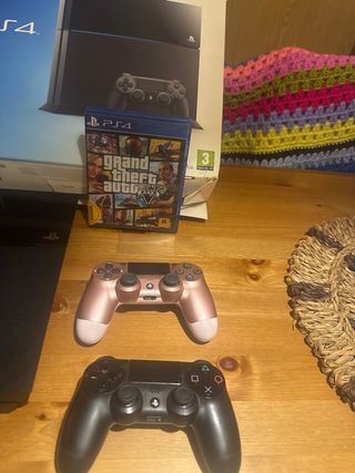 PS4 (PlayStation 4) Negra 500GB