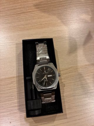 Reloj POEDAGAR Negro y Plateado