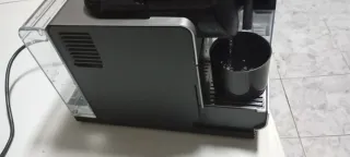Cafetera de cápsulas Nespresso