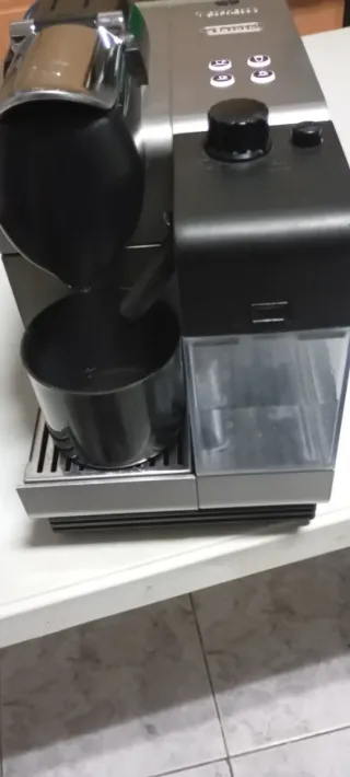 Cafetera de cápsulas Nespresso