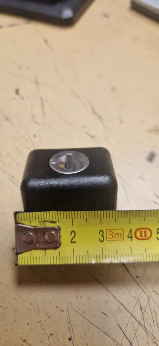 Juego 4 Cerraduras laterales Baca de coche Cruz