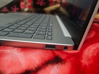 Ordenador portátil HP Plata