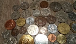 #1894 – 50 monete Paesi Esotici