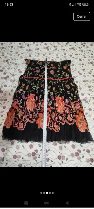 Falda Bershka estampada multicolor