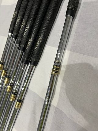 Set Hierros Titleist