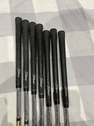 Set Hierros Titleist