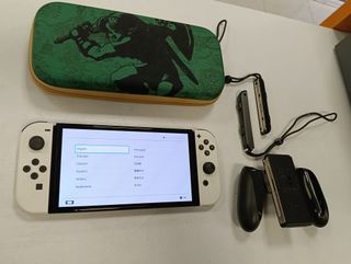 CONSOLA NINTENDO SWITCH OLED (CONSOLA + JOYCONS)