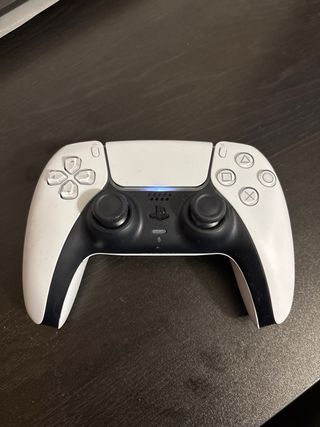 Consola PS5 Sony + Mando