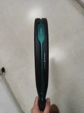 Bullpadel Hack Hybrid 25