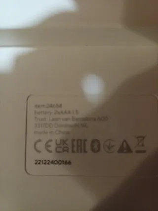 Teclado Inalámbrico Trust Bluetooth QWERTY