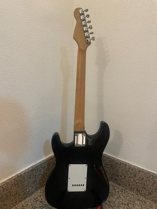 Guitarra Eléctrica Negra