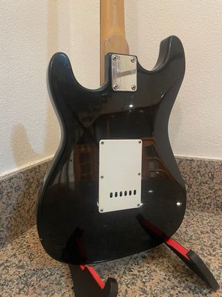 Guitarra Eléctrica Negra