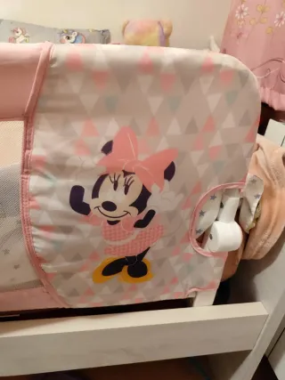 Barrera protectora cama infantil