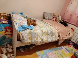 Barrera protectora cama infantil