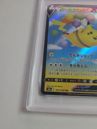 Pikachu V Volador Japonés PSA 10