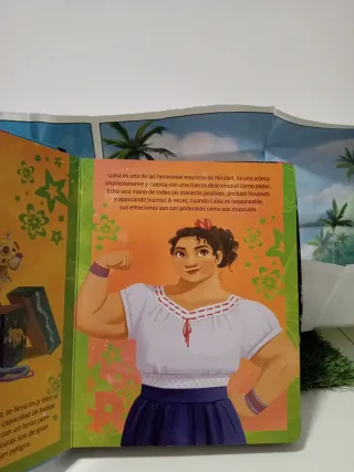 Encanto. Libroaventuras: Incluye un cuento, fig...