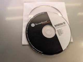 Caja HTPC SilverStone LC16M (Plata) - Elegante