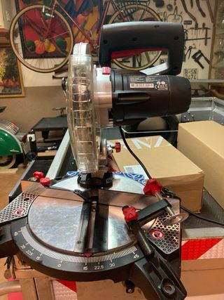 Ingletadora 210mm 1400W