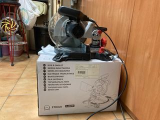 Ingletadora 210mm 1400W