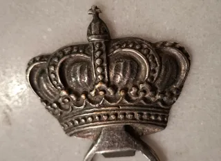 Antiguo abrebotellas Valenti