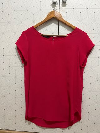 Camiseta ONLY rosa talla M