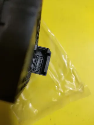 BOTONERA ELEVALUNAS AUDI A4 B6 A4 B7 SEAT EXEO