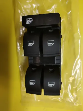 BOTONERA ELEVALUNAS AUDI A4 B6 A4 B7 SEAT EXEO