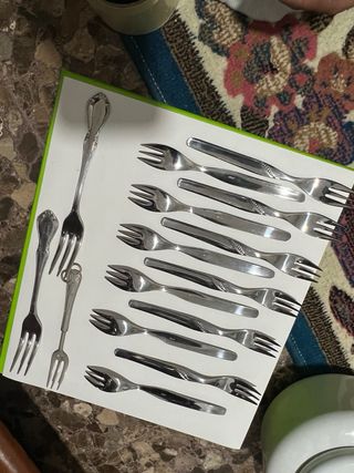 (Todos)Set de cubiertos de metal plateado