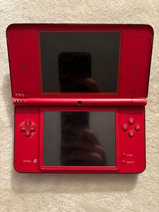 Nintendo DSi XL Edizione Mario Bros 25° Anniversario