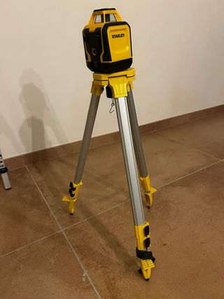 Nivel Láser Stanley Amarillo