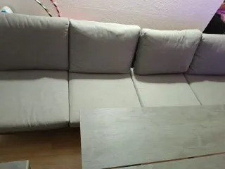 Mesa y Sofá Exterior Gris y sillas