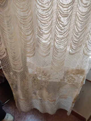 Cortinas dormitorio y cocina beige/blanco