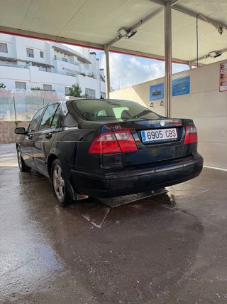 Saab 95 2.3 Turbo Automático año 2003 180.000km
