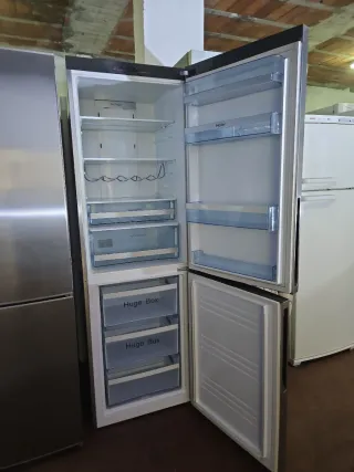 Nevera Haier plateada