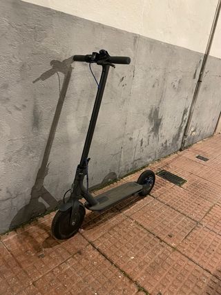 Xiaomi Mi Electric Scooter 3 Negro y Azul