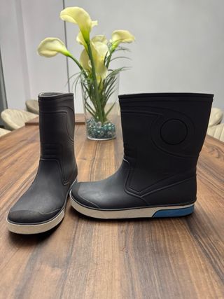 Botas de agua negras