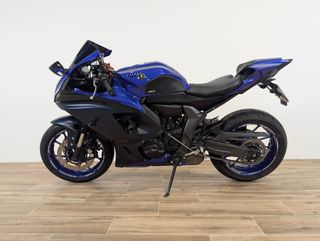 YAMAHA YZF R7 2022
