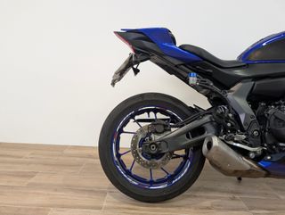 YAMAHA YZF R7 2022