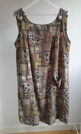 Vestido marrón tirantes estampado