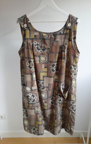 Vestido marrón tirantes estampado