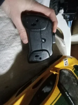 Coche teledirigido tiburón