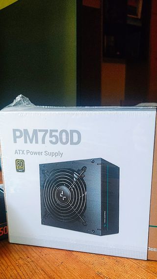 PC RTX 3080 + Ryzen 5 7600x + LG 27'' QHD 200Hz