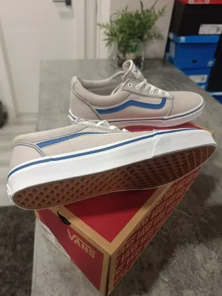 Vans Ward Beige y Azul